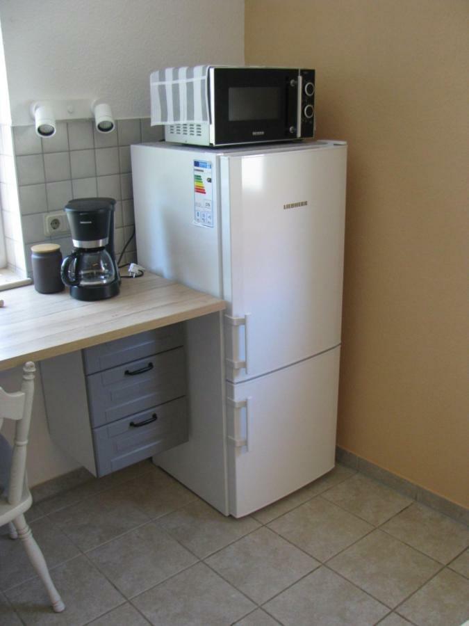 Ferienwohnung Herbsleben エクステリア 写真