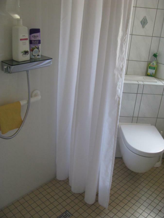 Ferienwohnung Herbsleben エクステリア 写真
