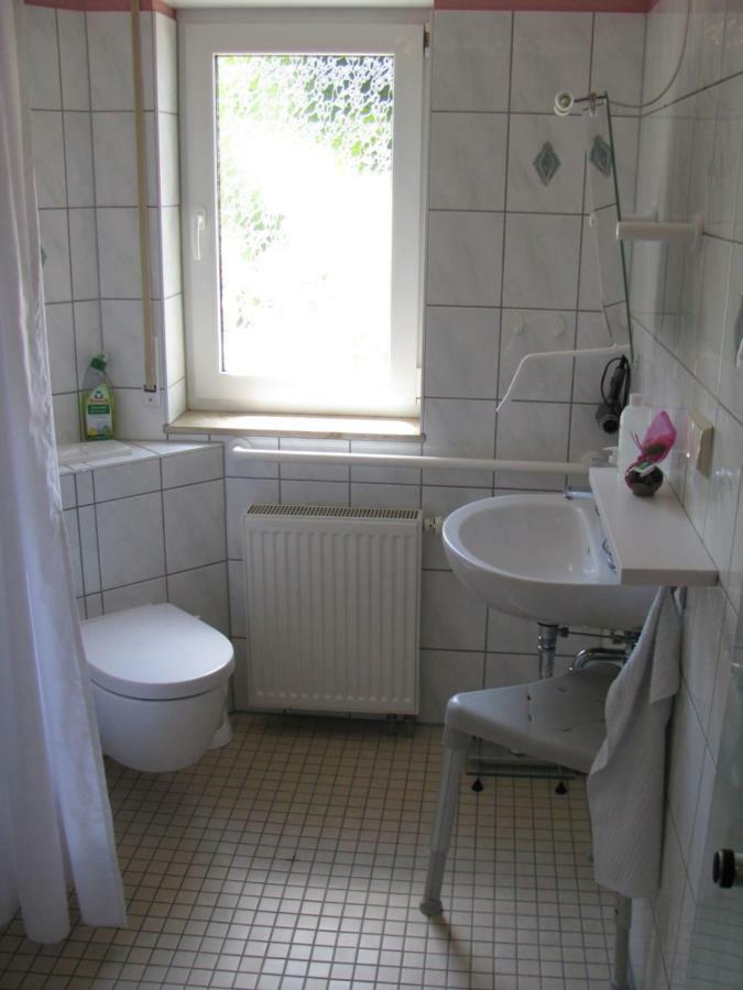 Ferienwohnung Herbsleben エクステリア 写真