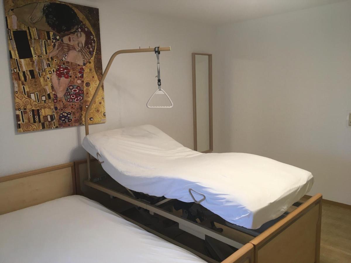 Ferienwohnung Herbsleben エクステリア 写真