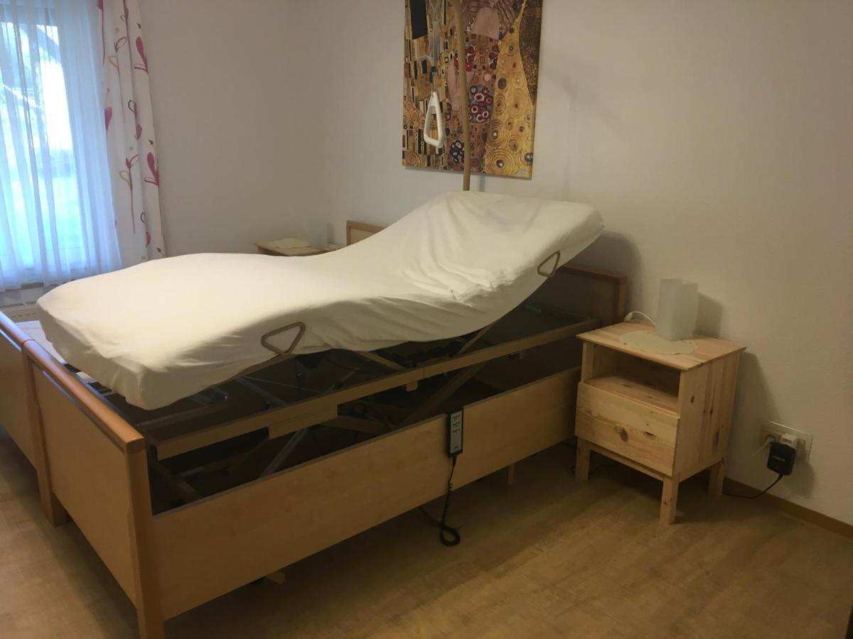 Ferienwohnung Herbsleben エクステリア 写真